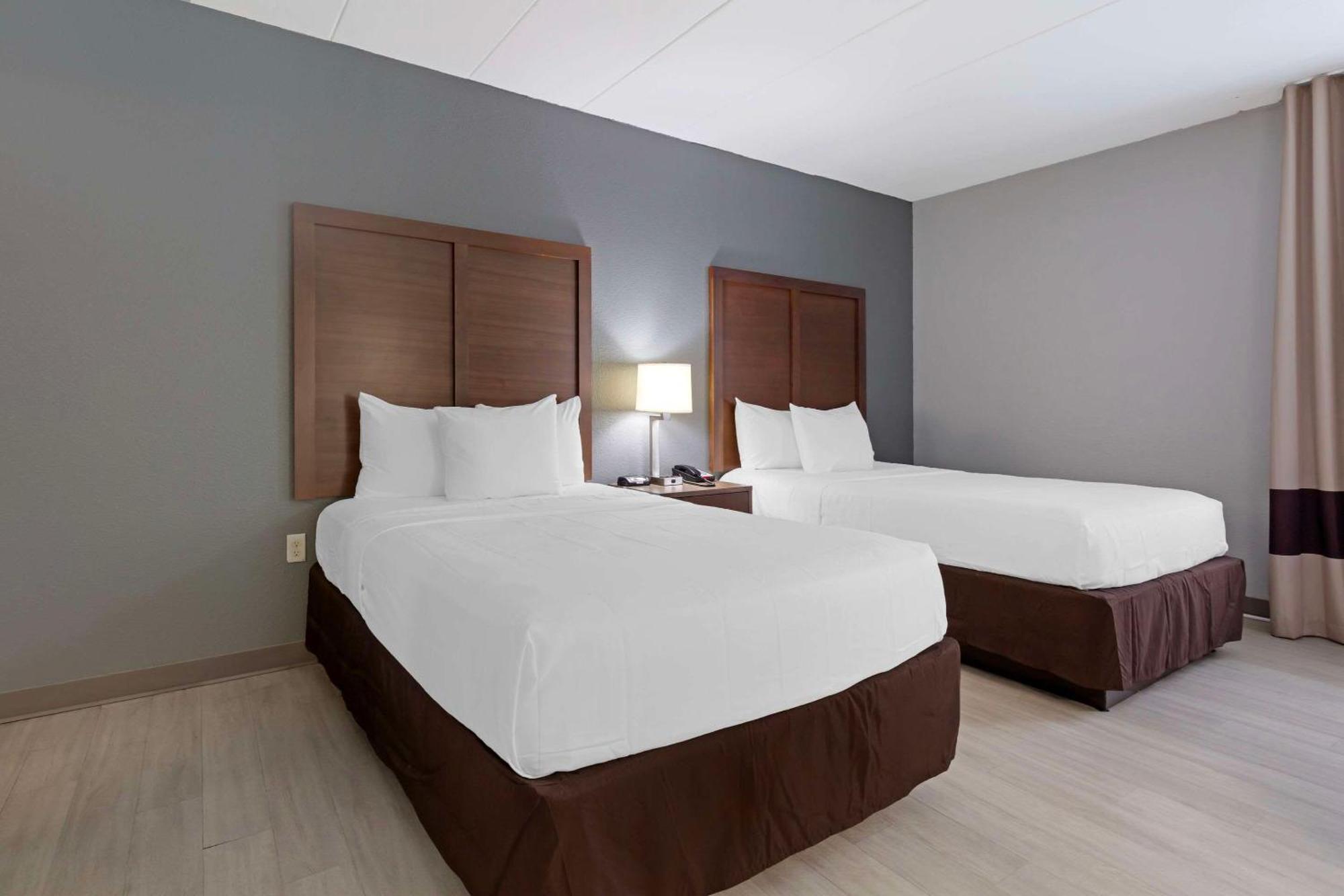 Clarion & Bwi Airport North Hotel