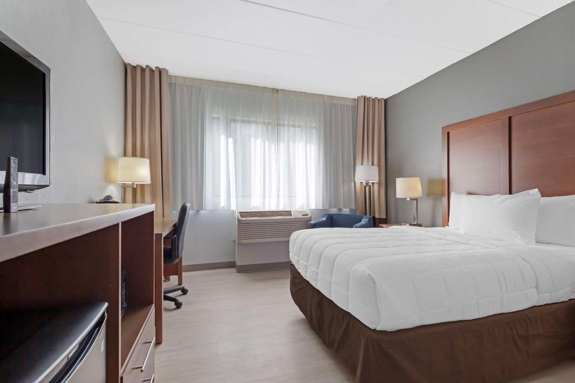 Hotel Clarion & Bwi Airport North 3*