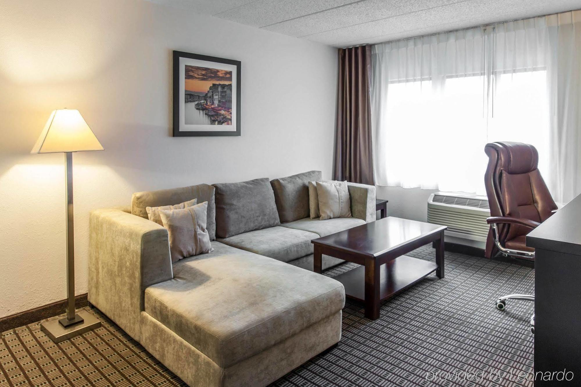 Hotel Clarion & Bwi Airport North